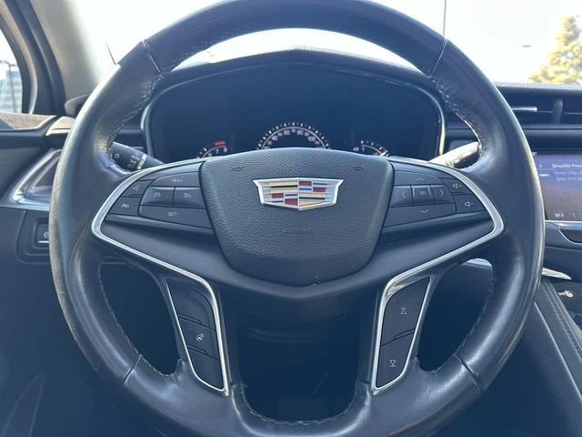 2017 Cadillac XT5 Luxury FWD