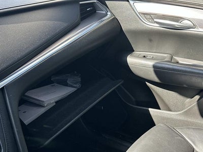 2017 Cadillac XT5 Luxury FWD