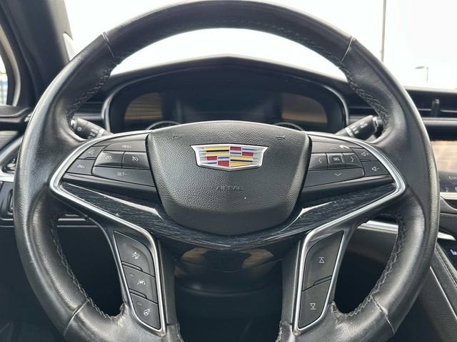 2023 Cadillac XT5 Premium Luxury