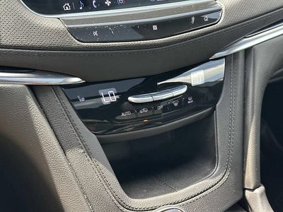 2021 Cadillac XT5 FWD Premium Luxury