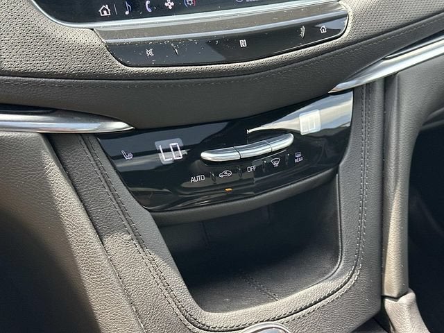 2021 Cadillac XT5 FWD Premium Luxury