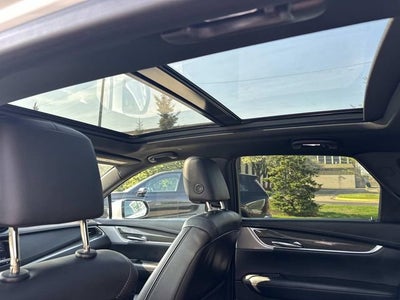 2022 Cadillac XT5 Sport