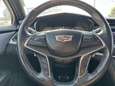 2022 Cadillac XT5 Sport