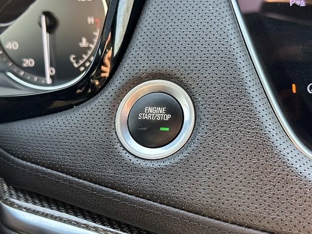 2022 Cadillac XT5 Sport