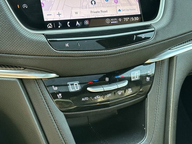 2022 Cadillac XT5 Sport