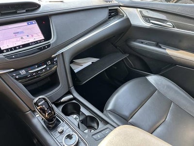 2022 Cadillac XT5 Sport