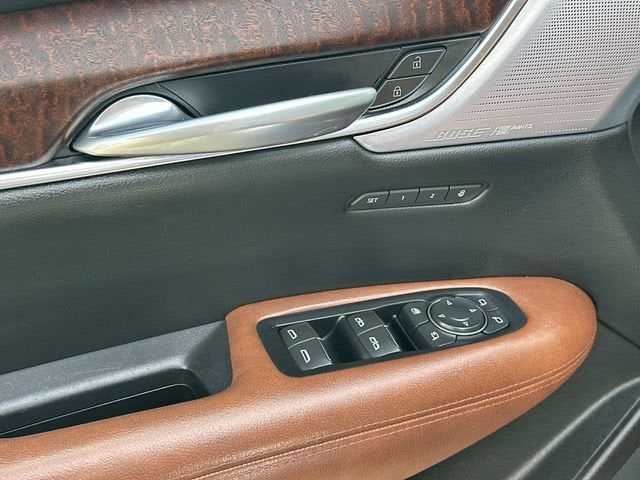 2024 Cadillac XT5 Sport