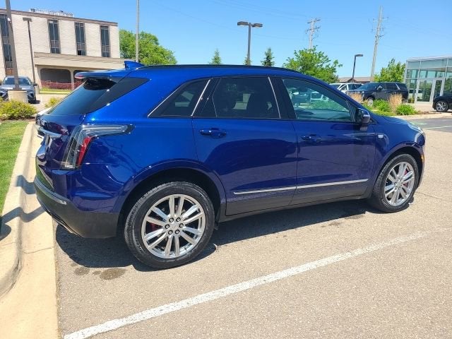 2024 Cadillac XT5 Sport