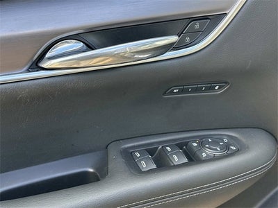 2024 Cadillac XT6 Luxury