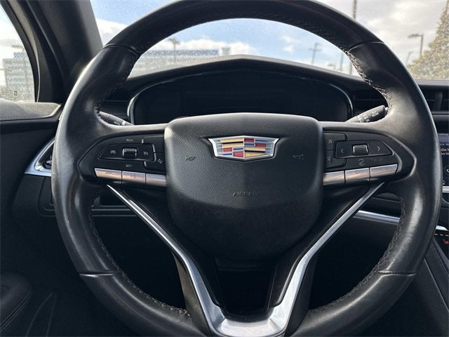 2024 Cadillac XT6 Luxury