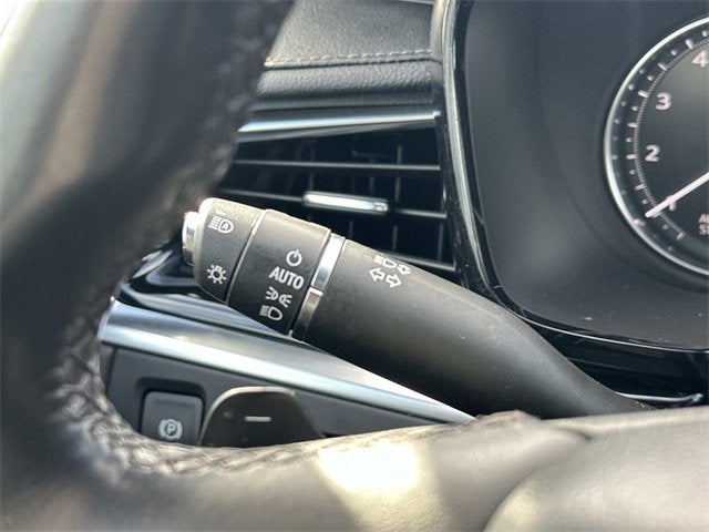 2024 Cadillac XT6 Luxury