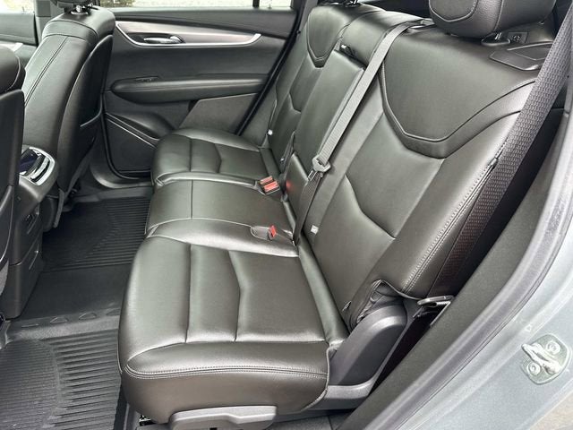 2024 Cadillac XT6 Luxury