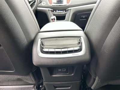 2024 Cadillac XT6 Luxury