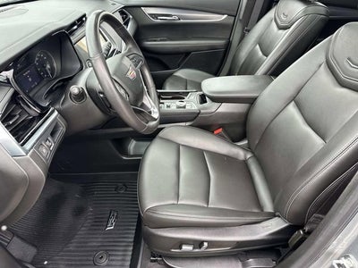 2024 Cadillac XT6 Luxury