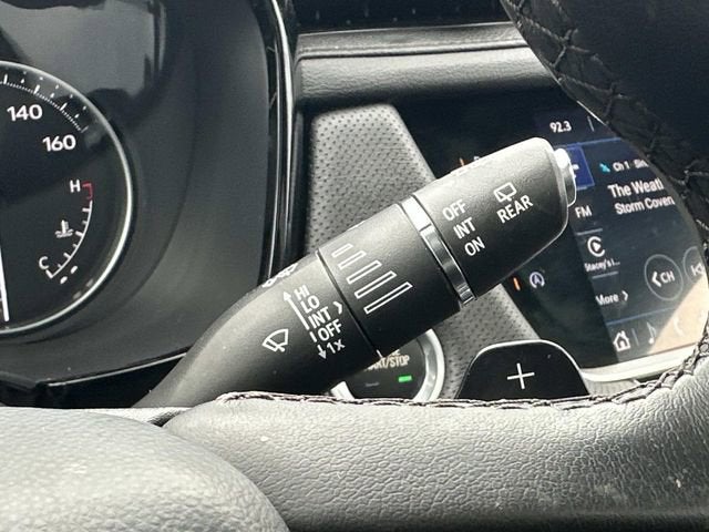 2024 Cadillac XT6 Luxury