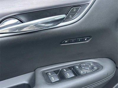 2025 Cadillac XT6 Luxury