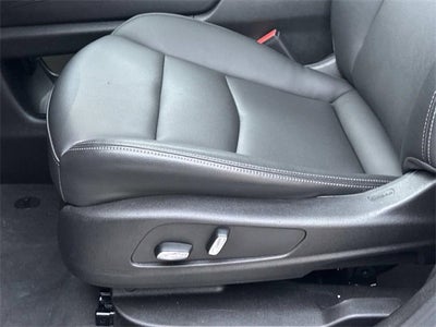 2025 Cadillac XT6 Luxury