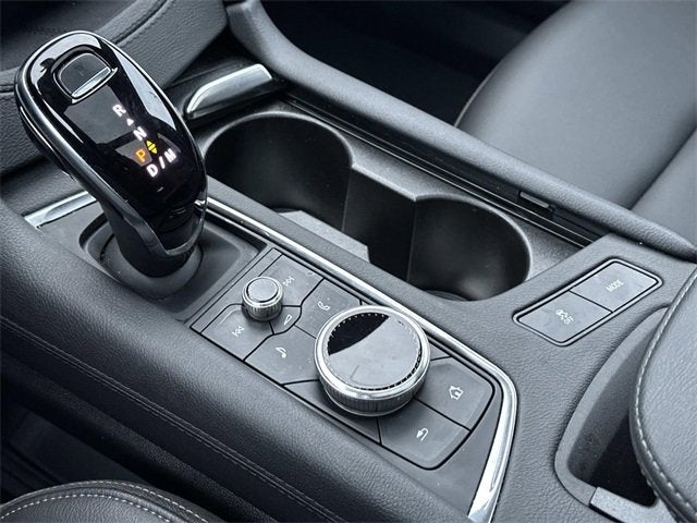 2025 Cadillac XT6 Luxury