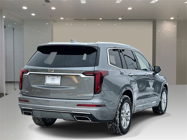2025 Cadillac XT6 Luxury