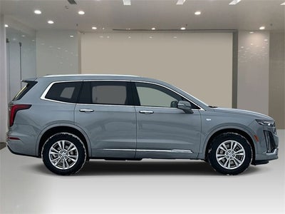 2025 Cadillac XT6 Luxury