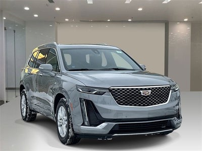 2025 Cadillac XT6 Luxury