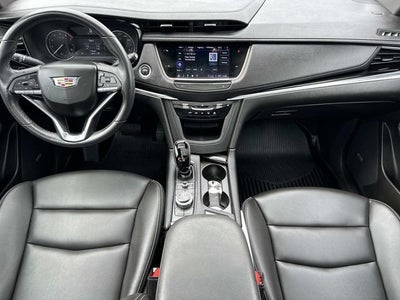 2024 Cadillac XT6 Luxury