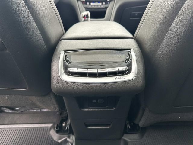 2024 Cadillac XT6 Luxury