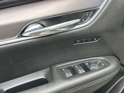 2024 Cadillac XT6 Luxury