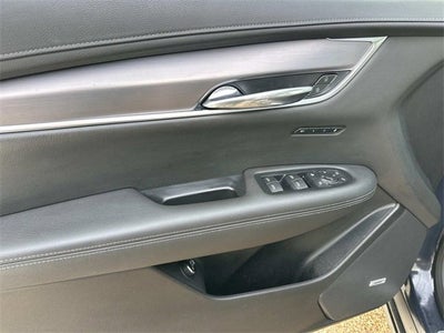 2024 Cadillac XT6 Luxury