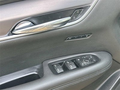 2024 Cadillac XT6 Luxury