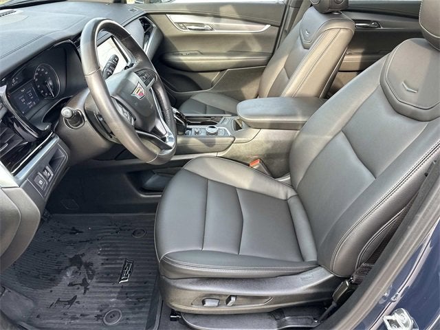 2024 Cadillac XT6 Luxury