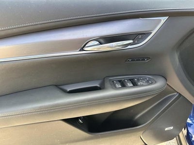 2024 Cadillac XT6 Luxury