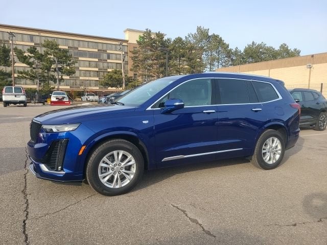2024 Cadillac XT6 Luxury