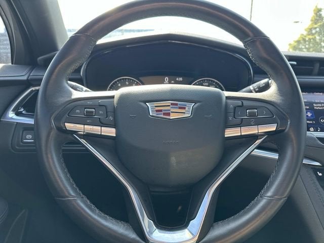 2024 Cadillac XT6 Luxury