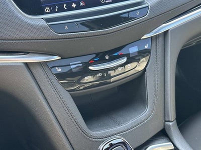 2024 Cadillac XT6 Luxury