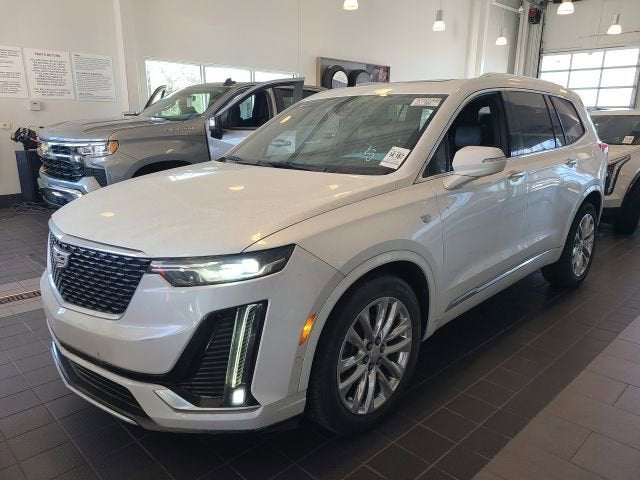 2020 Cadillac XT6 Premium Luxury