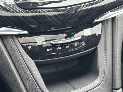 2022 Cadillac XT6 Premium Luxury