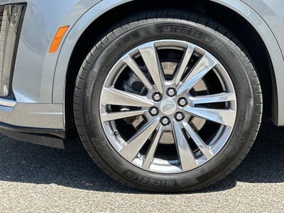 2023 Cadillac XT6 Premium Luxury