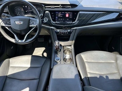 2023 Cadillac XT6 Premium Luxury