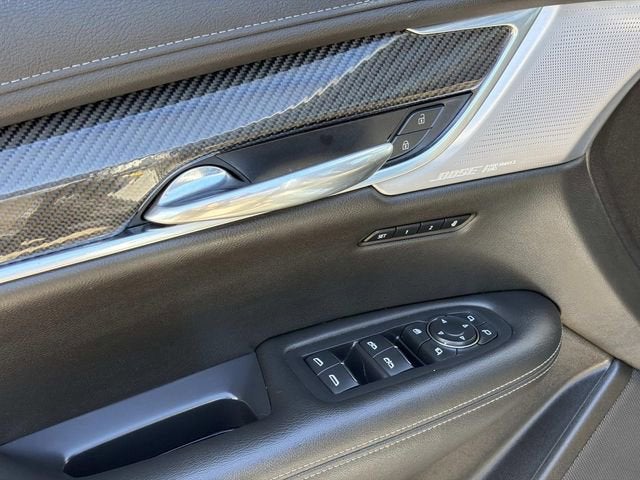 2023 Cadillac XT6 Sport