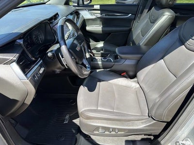 2023 Cadillac XT6 Sport