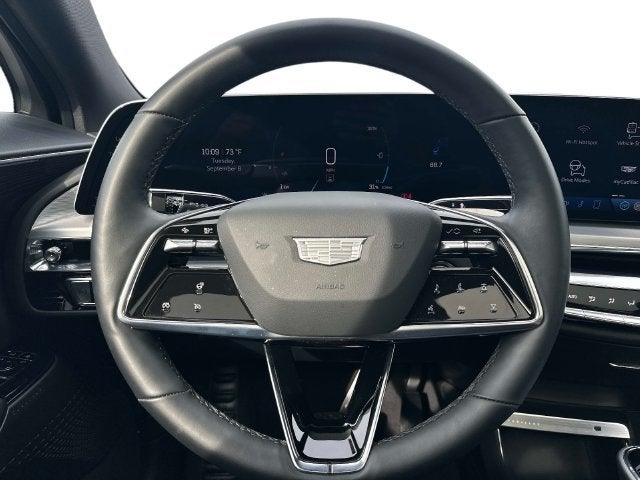 2024 Cadillac LYRIQ Luxury 1