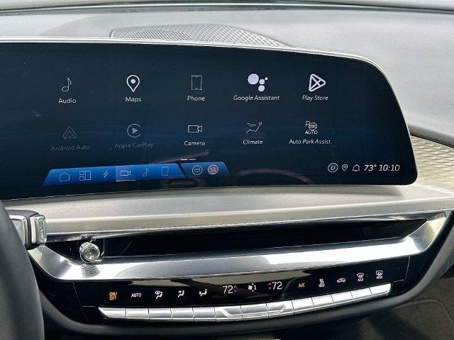 2024 Cadillac LYRIQ Luxury 1