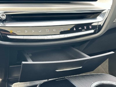 2024 Cadillac LYRIQ Luxury 1