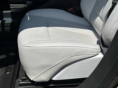 2024 Cadillac LYRIQ Luxury 1