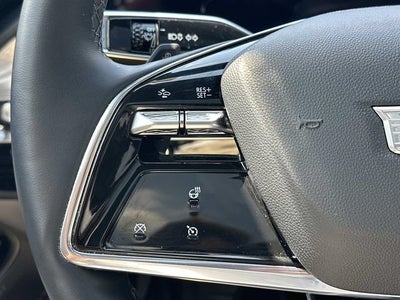 2024 Cadillac LYRIQ Luxury 1