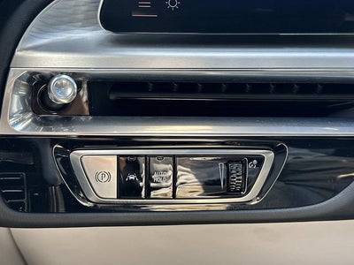 2024 Cadillac LYRIQ Luxury 1