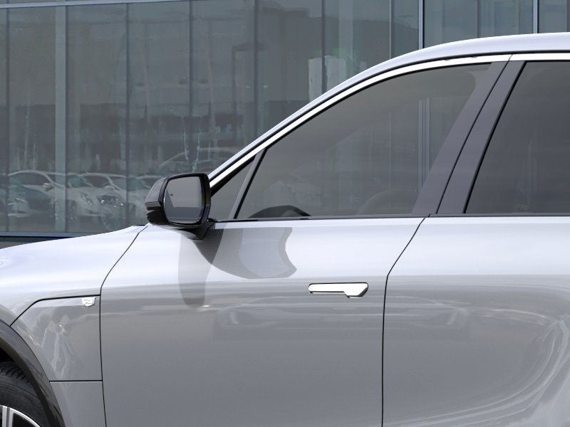 2025 Cadillac LYRIQ Luxury 2