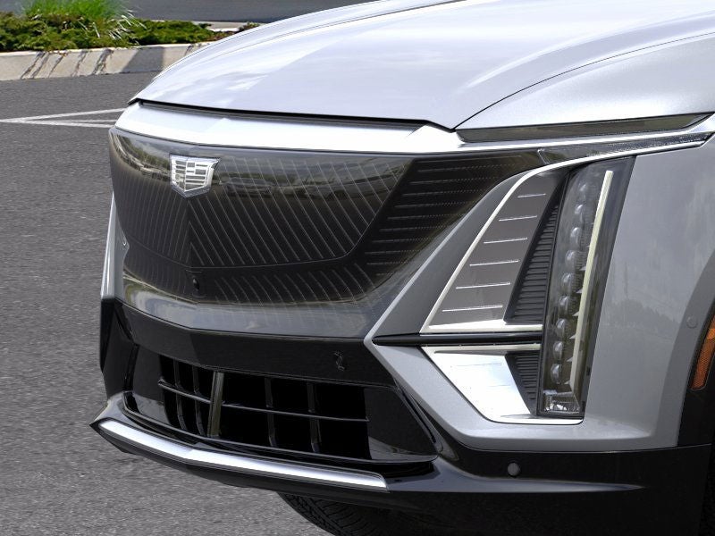 2025 Cadillac LYRIQ Luxury 2