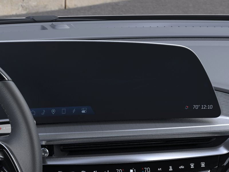 2025 Cadillac LYRIQ Luxury 2